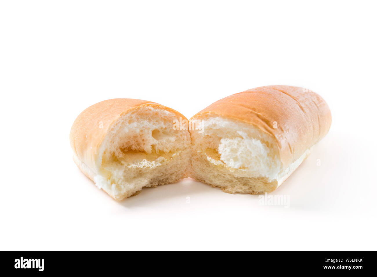 Pan aislado sobre fondo blanco. Foto de stock