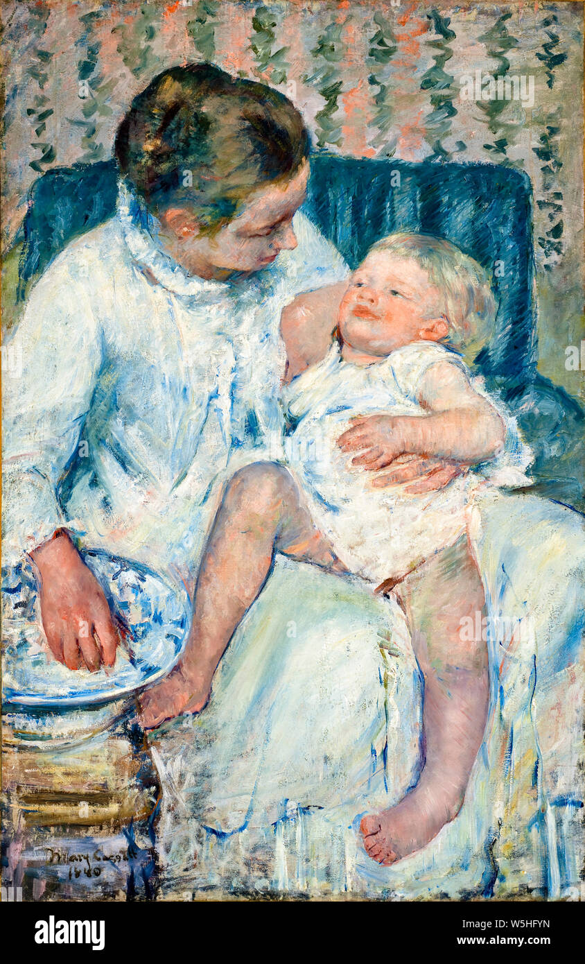 Mary Cassatt, la pintura, la madre acerca de lavar su niño soñoliento, 1880 Foto de stock