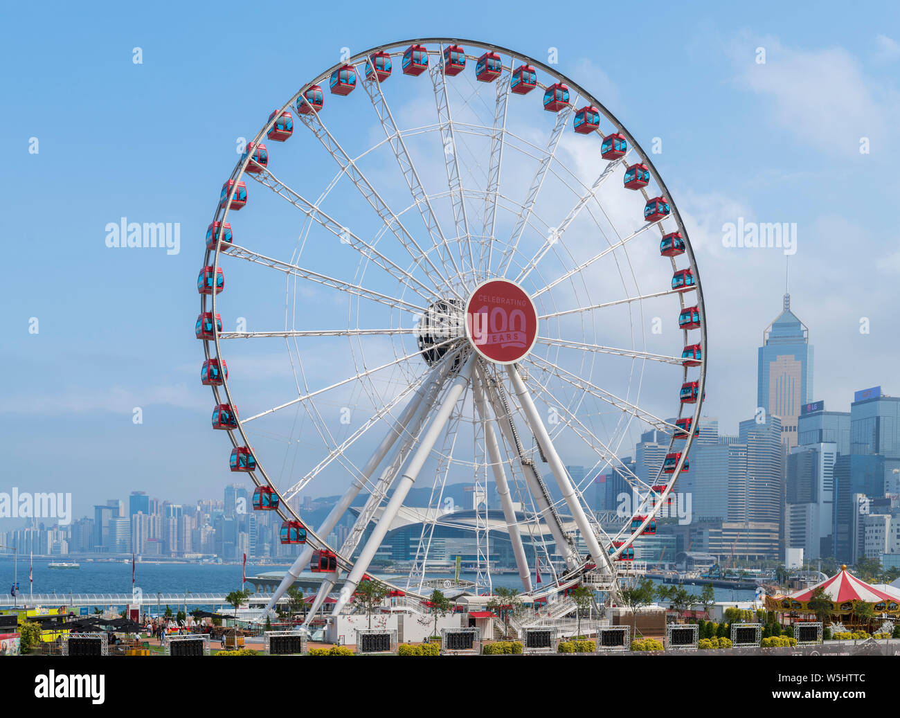 Rueda de Observación de Hong Kong, una gran rueda de Ferris en el Harbourfront, Central de la isla de Hong Kong, Hong Kong, China Foto de stock