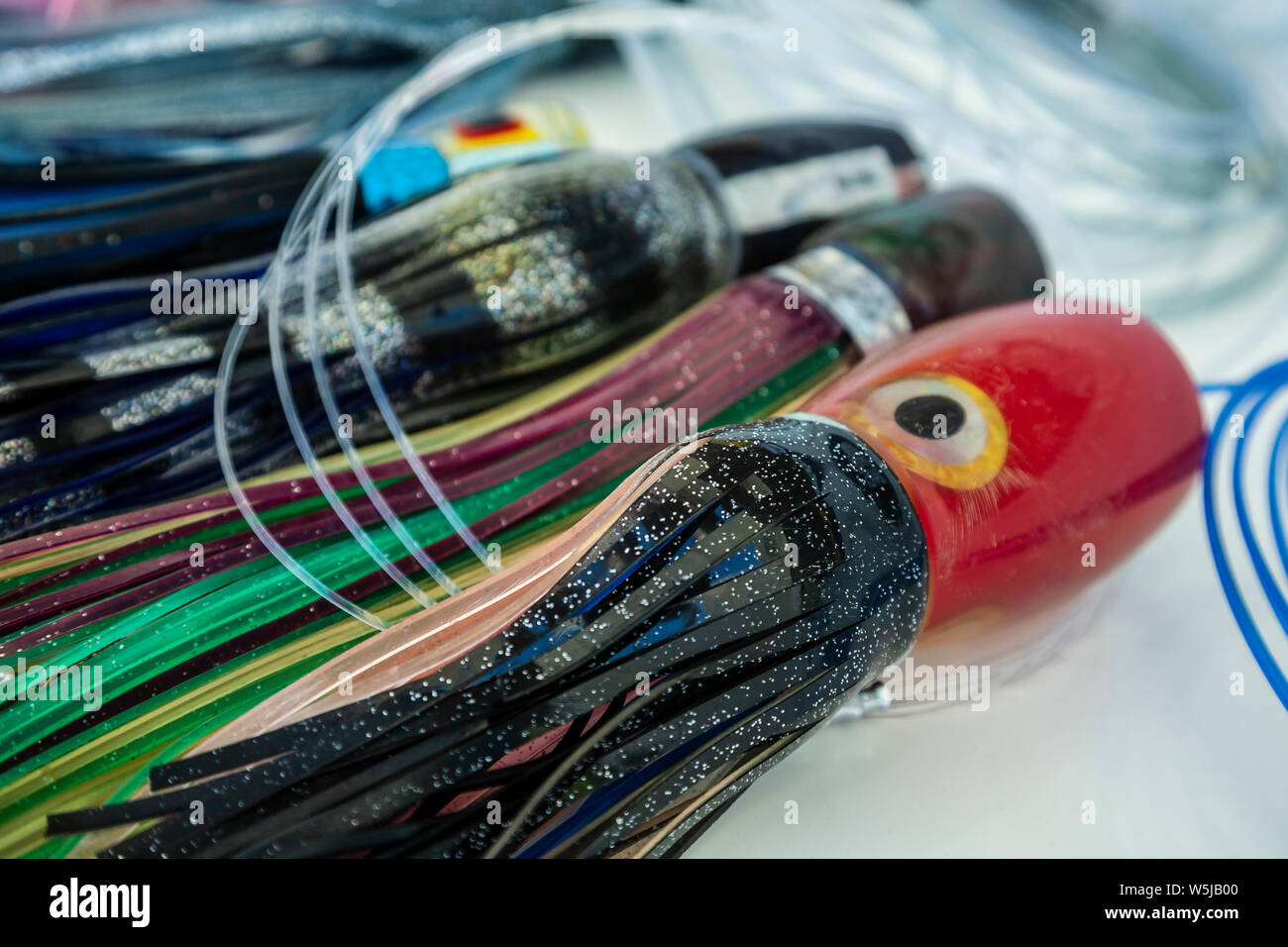 Señuelos d pesca en mar fotografías e imágenes de alta resolución