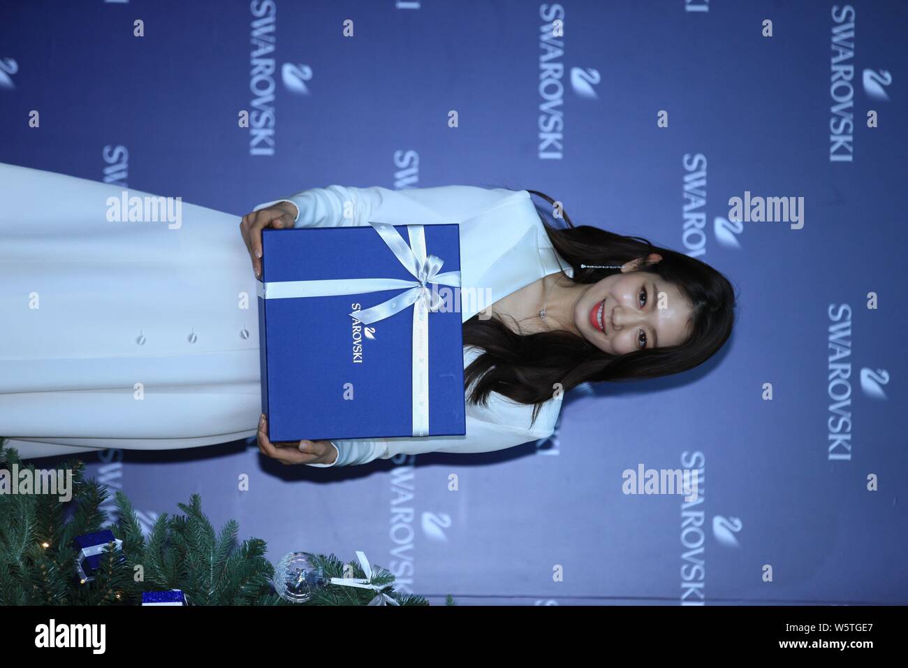 Actriz de Corea del Sur Park Shin-hye asiste a un evento promocional de  Swarovski en Taipei, Taiwán, 10 de diciembre de 2018 Fotografía de stock -  Alamy