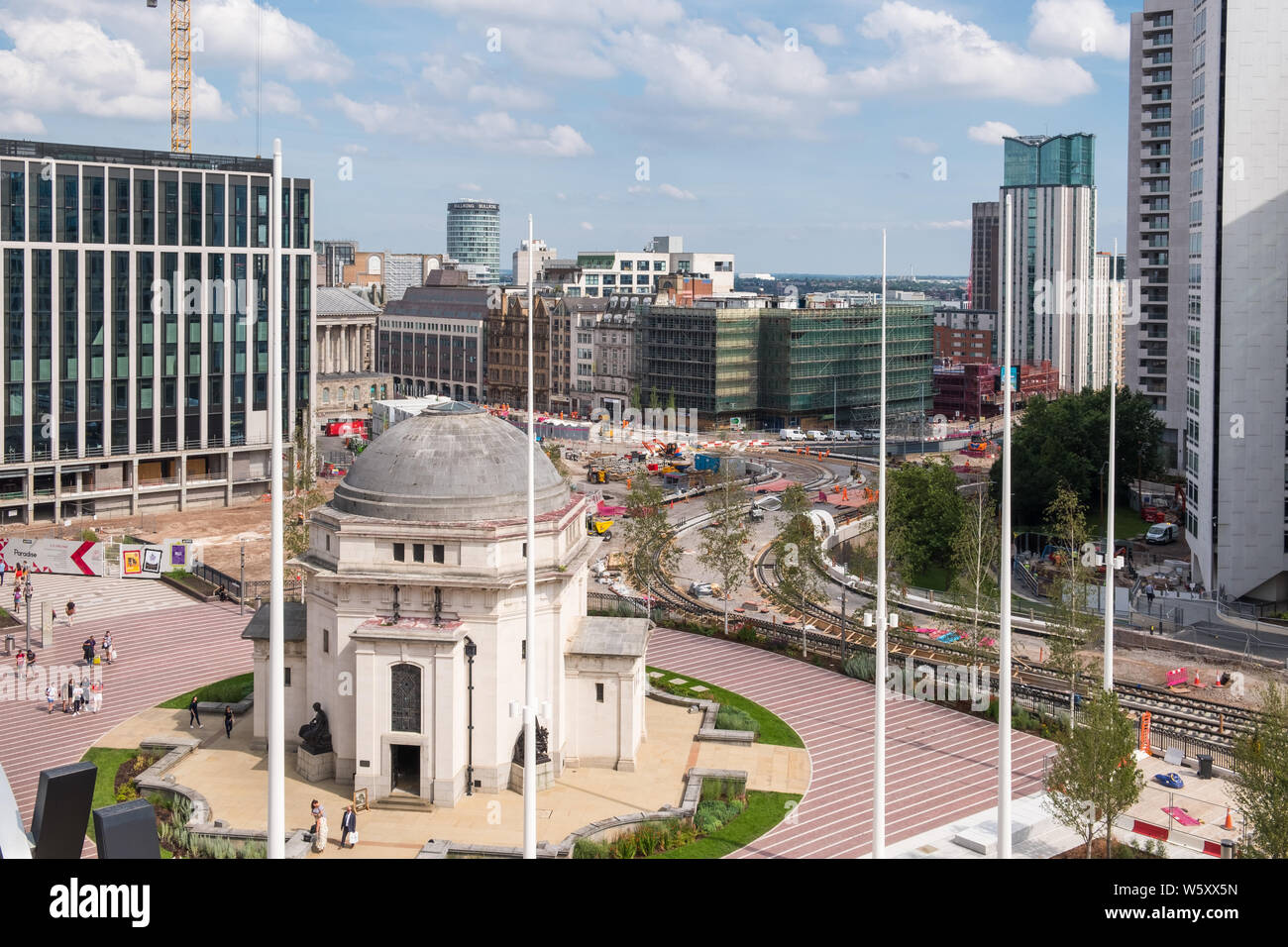 Importante proyecto de construcción continúan en Birmingham, incluido un paraíso,Plaza del Centenario y Midland Metro línea extensión en Broad Street Foto de stock