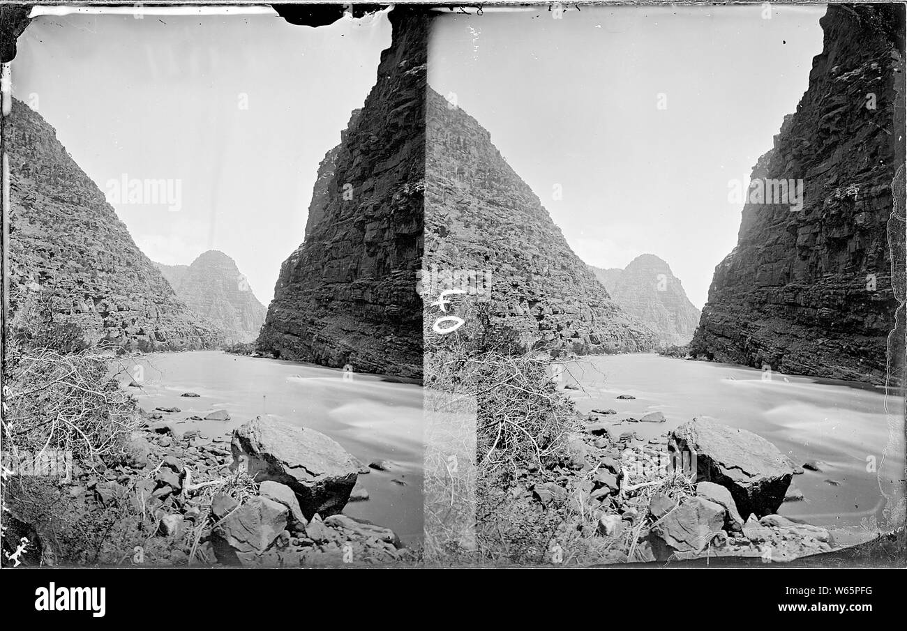 Green River. Cañón de Lodore, el pajar. Viejo 314, 624, 372, 1871 - 1878 Foto de stock