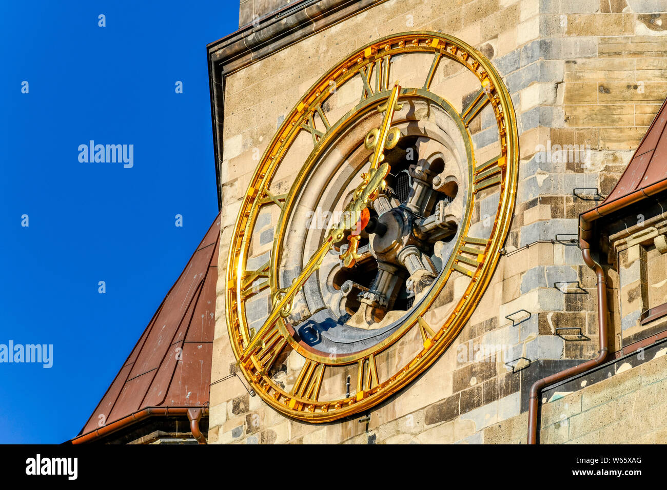 Uhr, Kaiser-Wilhelm-Gedaechtniskirche, Breitscheidplatz, Charlottenburg, Berlin, Deutschland Foto de stock