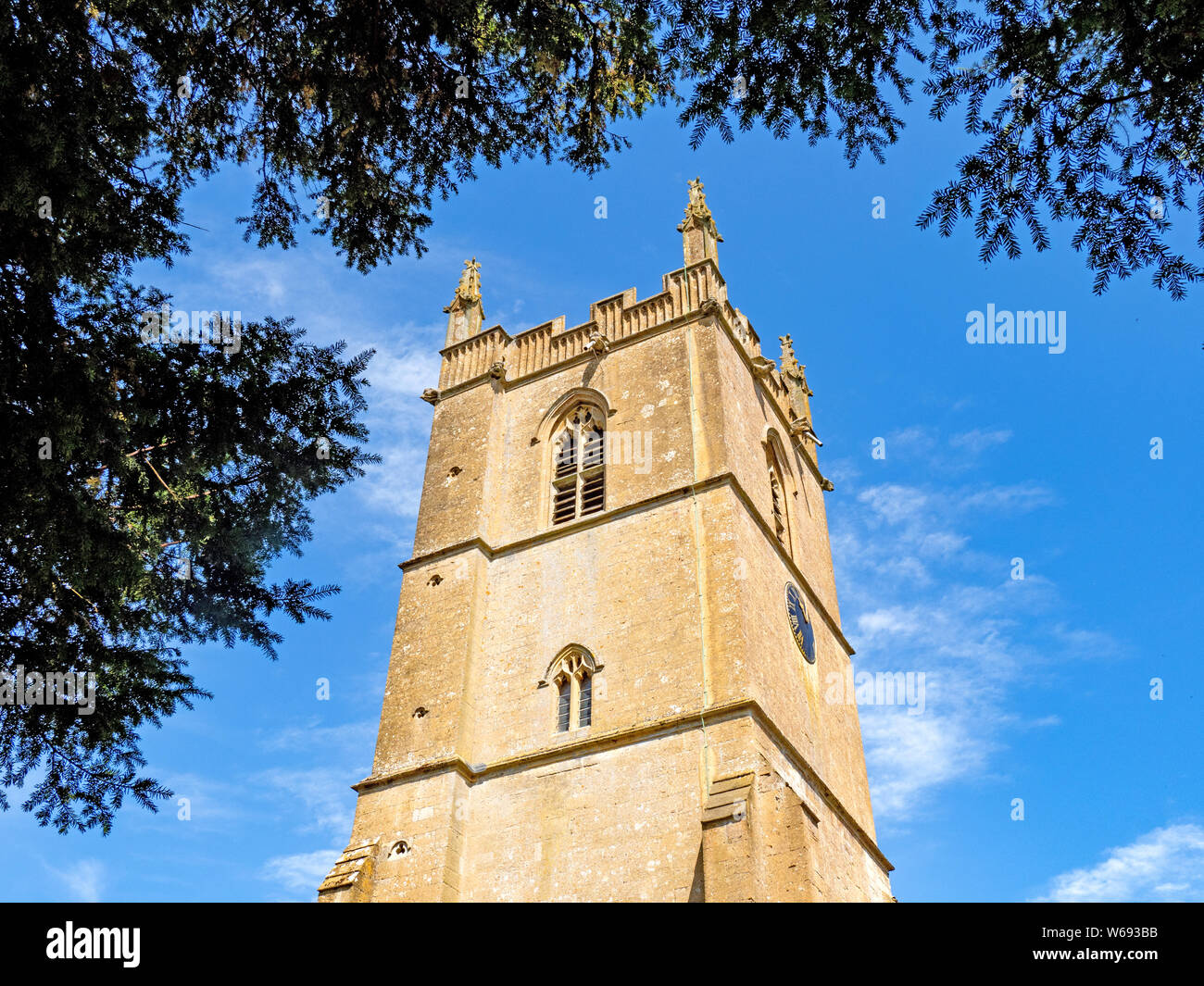 En la iglesia de St Edward estibar en la Wold, Gloucestershire, Inglaterra, Reino Unido. Foto de stock