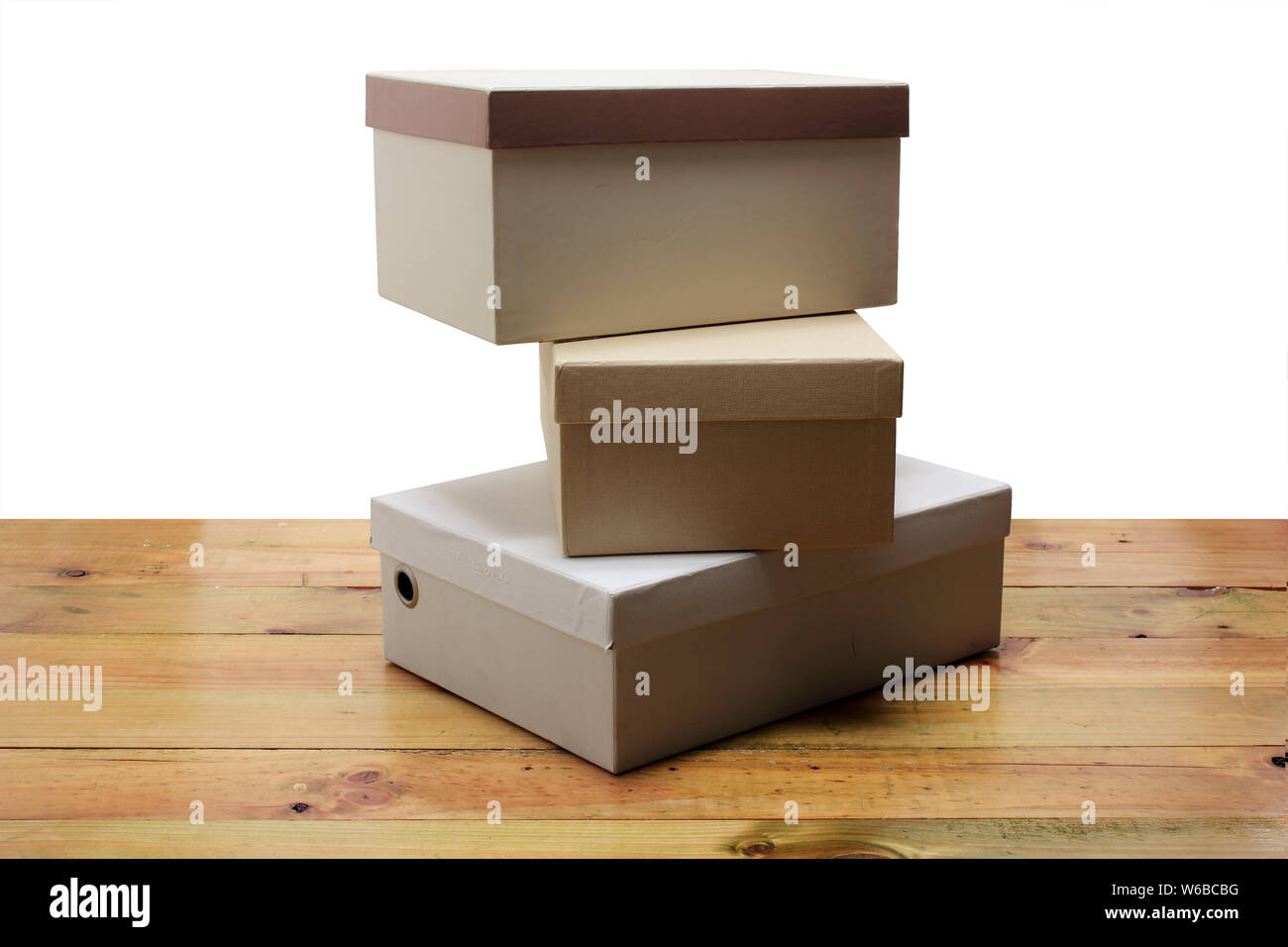 Cajas de zapatos fotografías e imágenes de alta resolución - Alamy