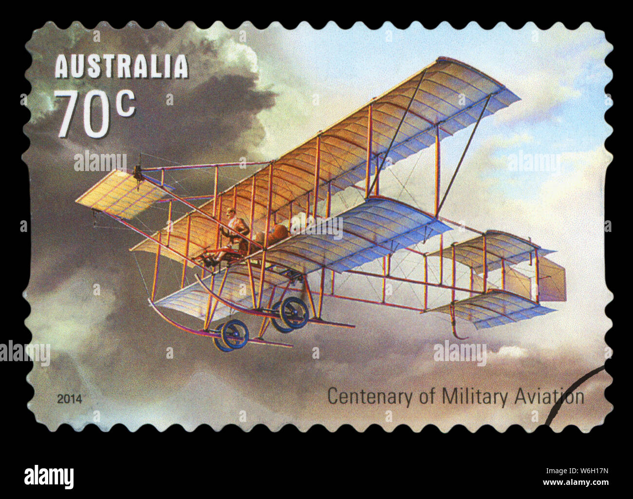 AUSTRALIA - circa 2014: un sello impreso en Australia muestra el historial de la aeronave, centenario de la Aviación Militar series, circa 2014. Foto de stock