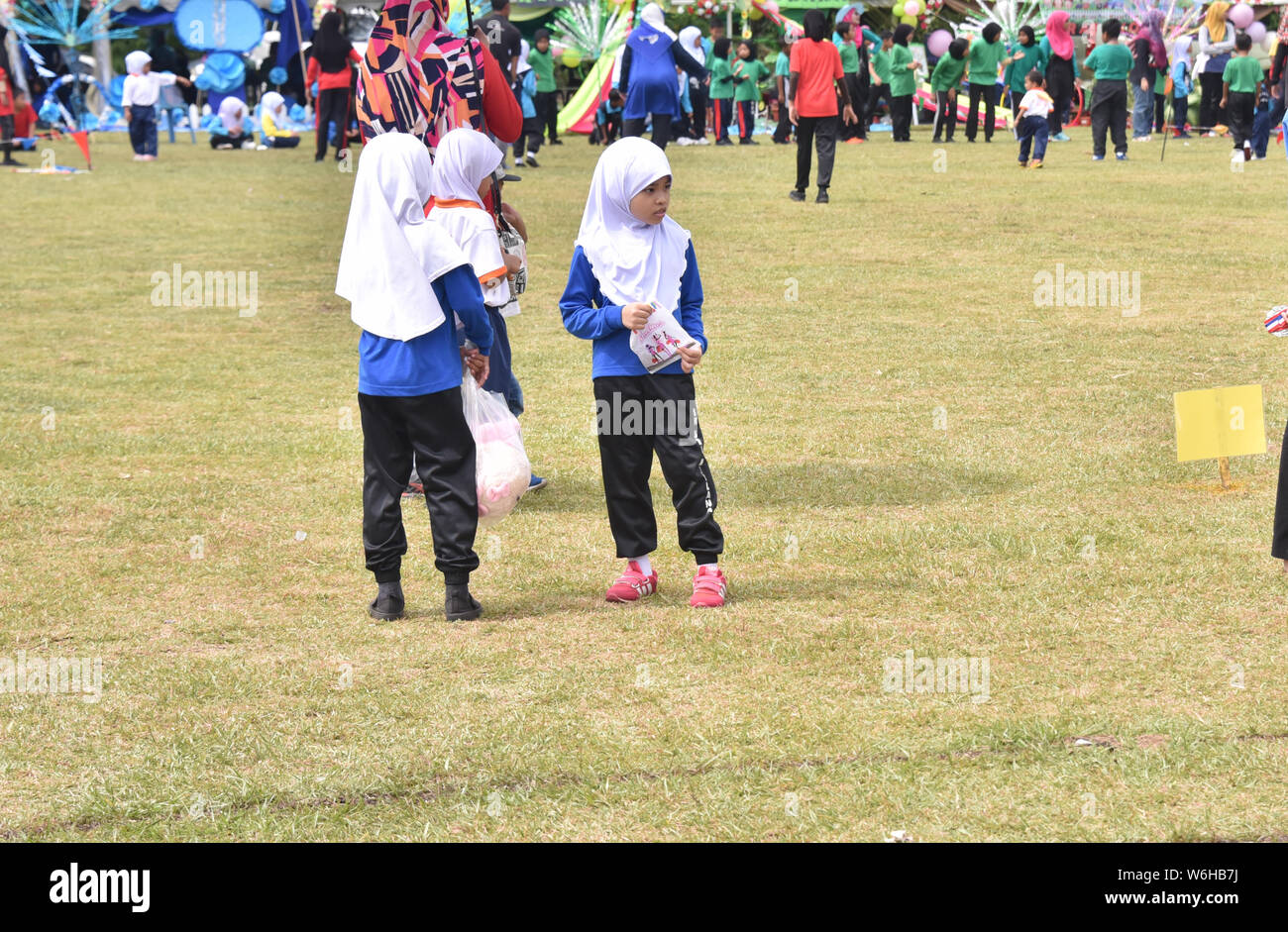 PEKAN, Pahang - 17 de febrero de 2019 deportes la escuela primaria anual días antes de cerrar la escuela para el semestre romper. Foto de stock