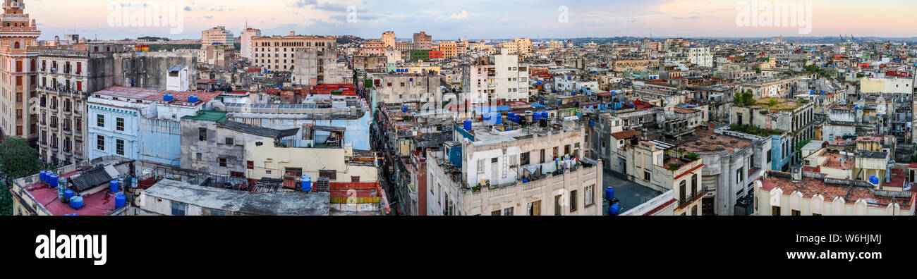 Vista de la ciudad de La Habana; La Habana, Cuba Foto de stock