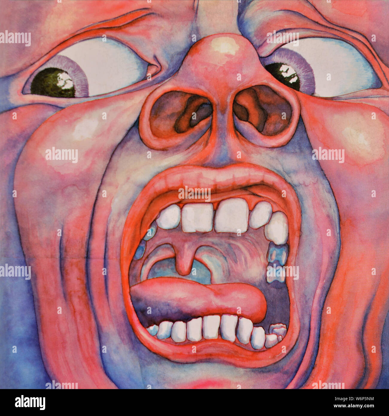 King Crimson - portada original del álbum de vinilo - In the Court of the Crimson King - 1999 Foto de stock