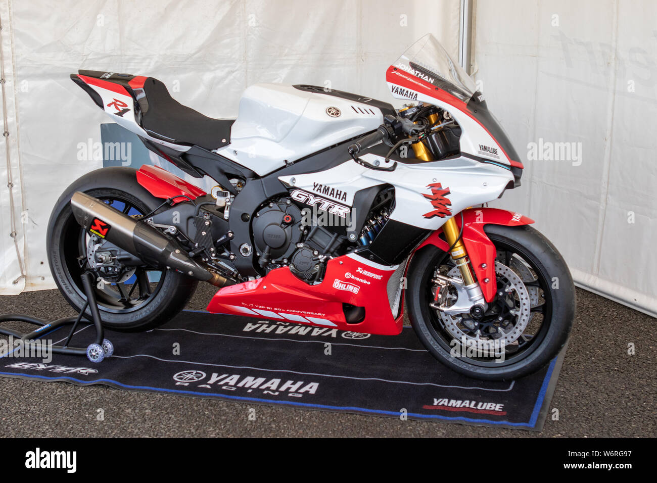 Yzf r1 fotografías e imágenes de alta resolución - Alamy