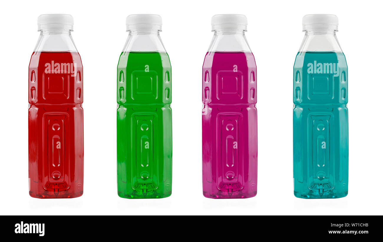 Bebidas para deportistas, energetik en una botella, la nutrición deportiva. aislado sobre fondo blanco. Foto de stock