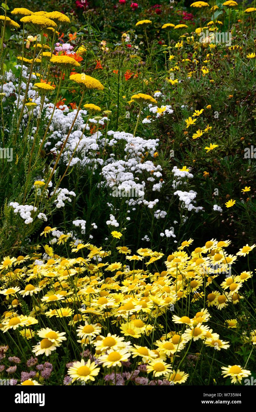 English Country Garden, REINO UNIDO Foto de stock