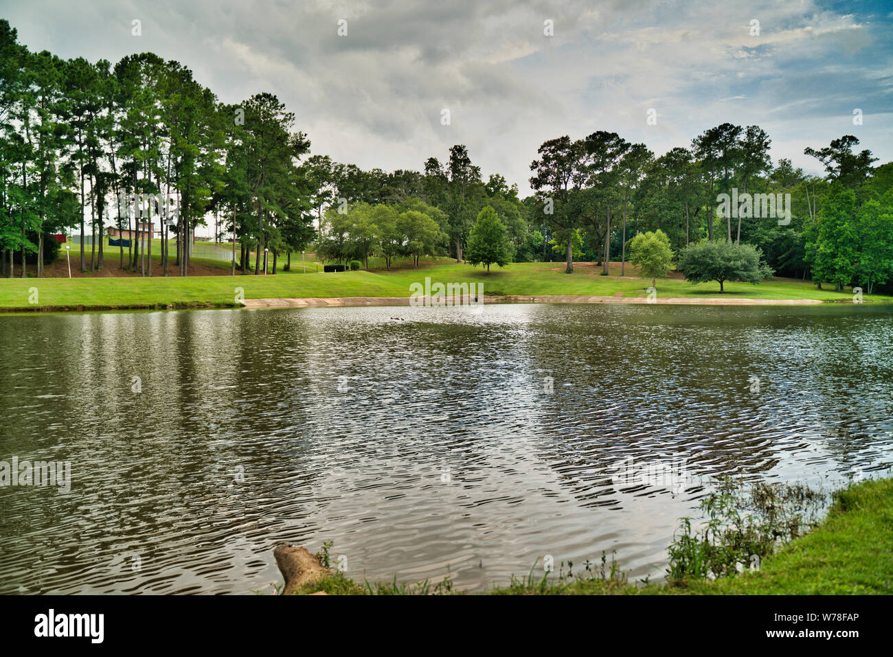 Hermoso paisaje de alta definición fotografía, parque Henderson, Enterprise Alabama Foto de stock