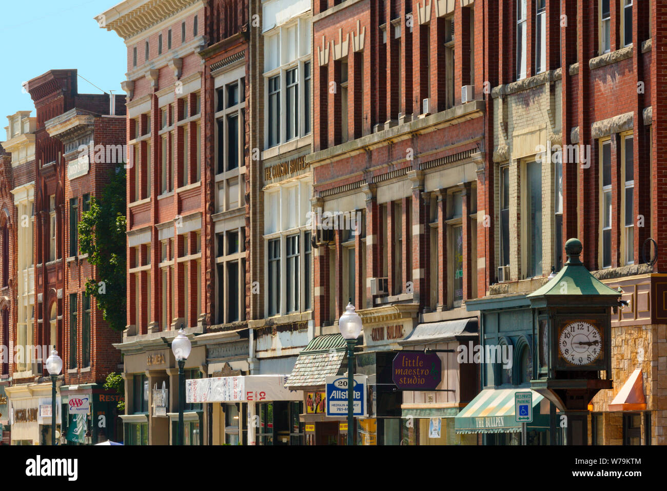 Historic fachadas arquitectónicas de Glens Falls, Nueva York, Warren County Foto de stock