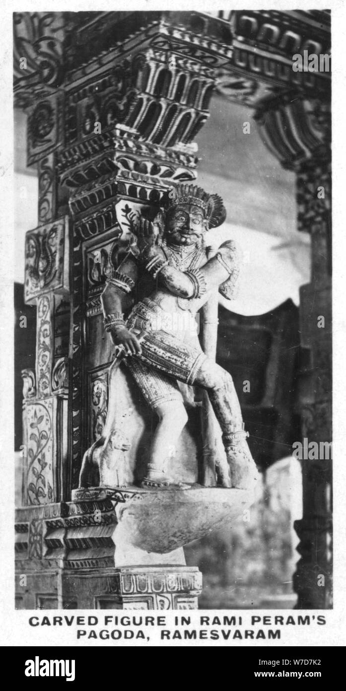 Figura tallada en Rami Peram la Pagoda, Ramesvaram, India, C1925. Artista: Desconocido Foto de stock