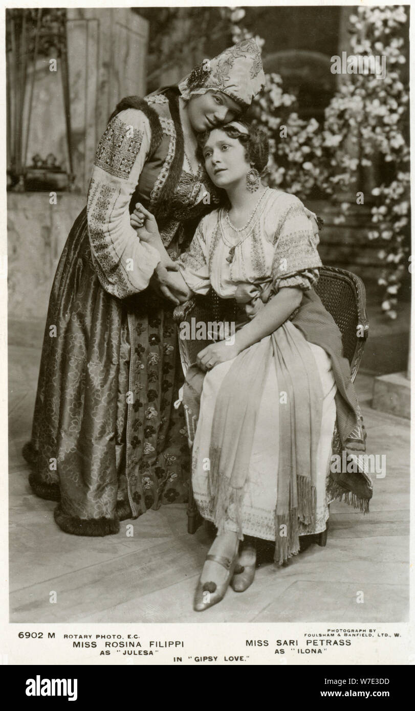 Rosina Filippi y Sari Petrass, actrices, c 1912(?).El artista Foto: Rotary Foto de stock