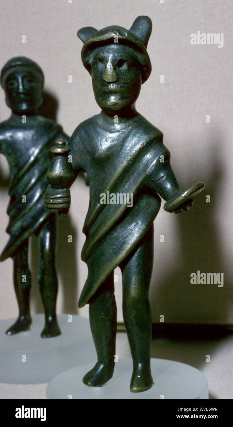 Romano-Celtic estatuilla de bronce de una deidad, siglo 3. Artista: Desconocido Foto de stock