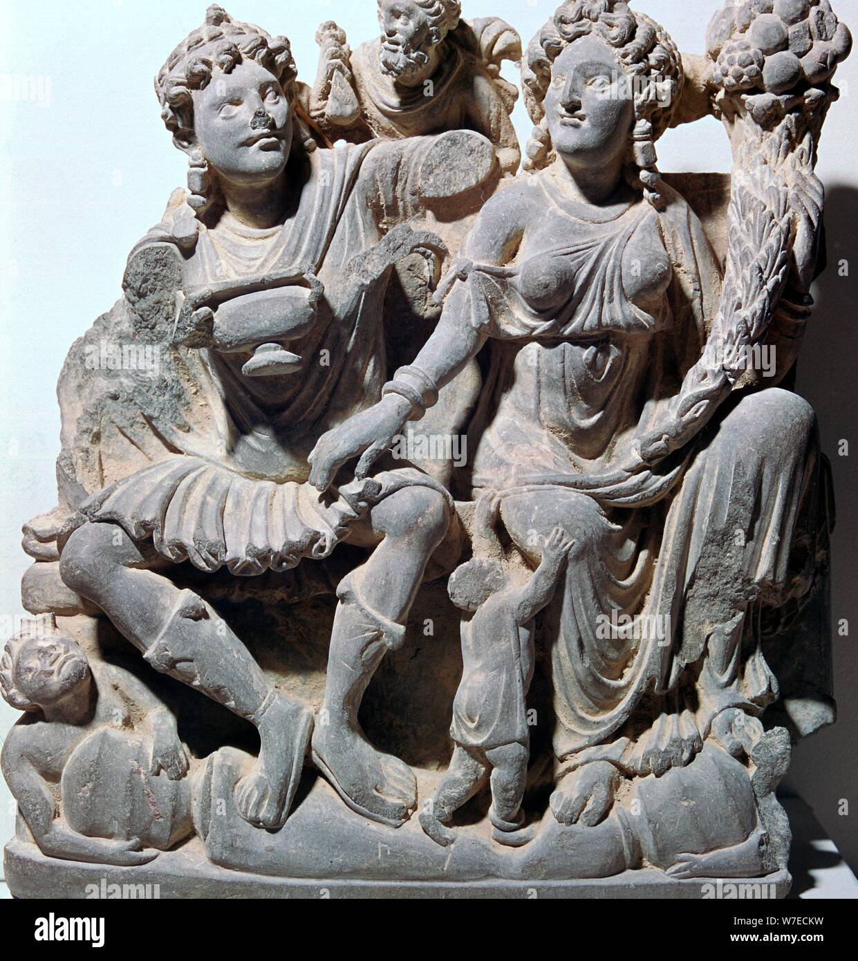 Estatuilla de Haritiki y Pangika. Artista: Desconocido Foto de stock