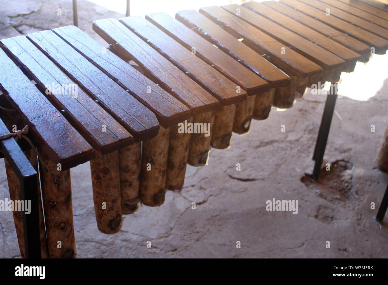 Instrumento musical llamado Marimba en el Poblado Cultural de Lesedi