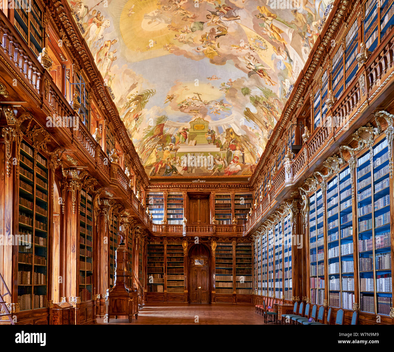 Praga, República Checa. La antigua biblioteca en el monasterio de Strahov Foto de stock