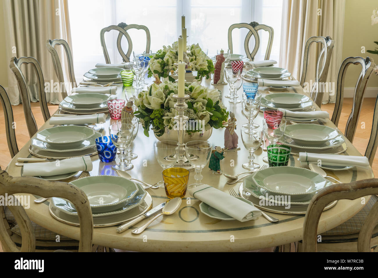 Conjunto mesa de comedor Foto de stock