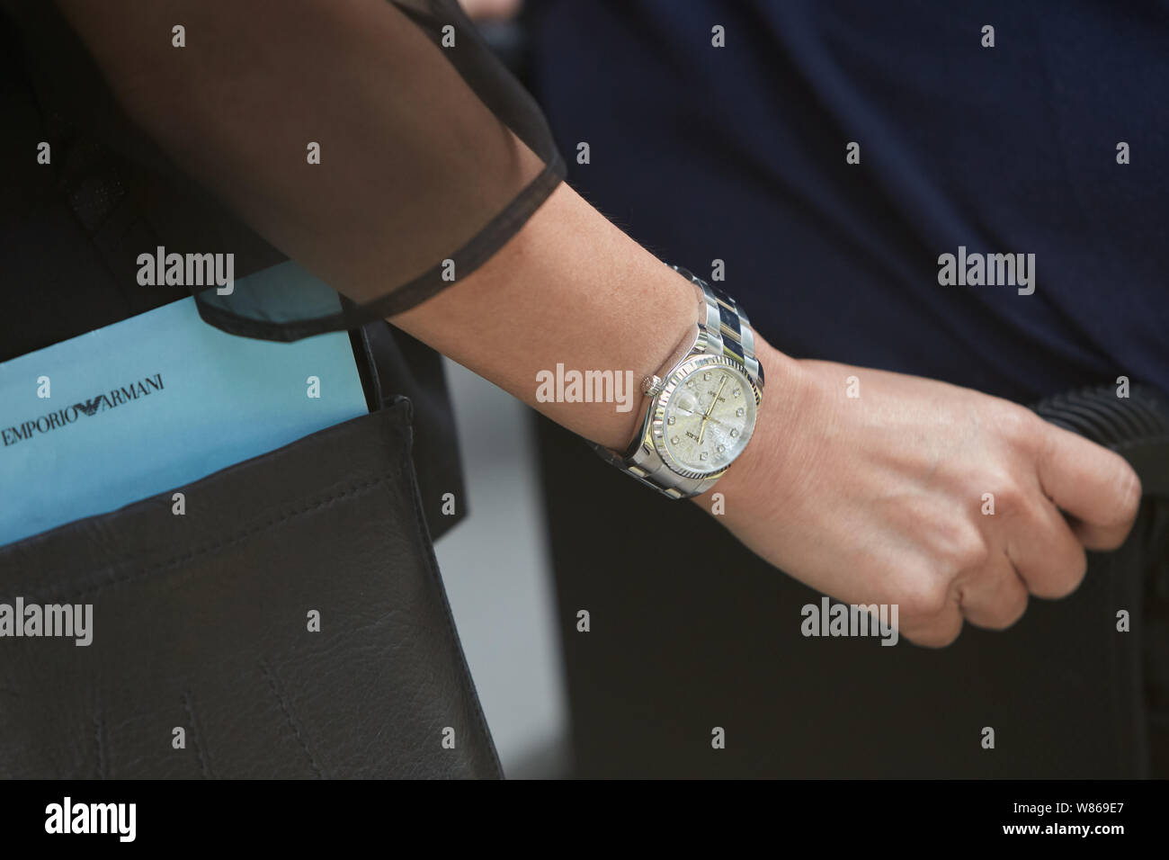 Mil n Italia Junio 15 2019 Mujer con reloj Rolex Datejust y