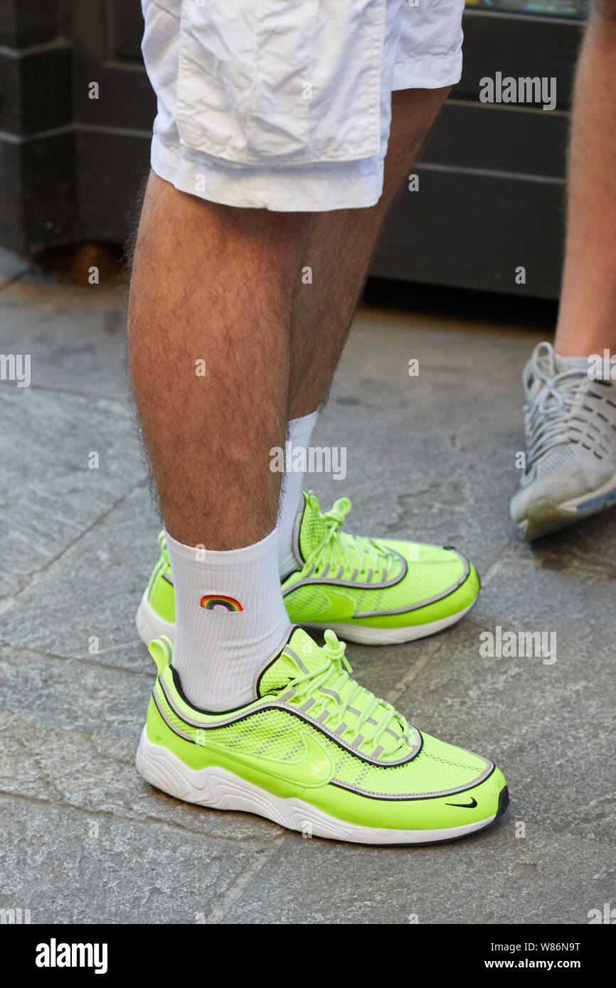 White nike socks fotograf as e im genes de alta resoluci n Alamy