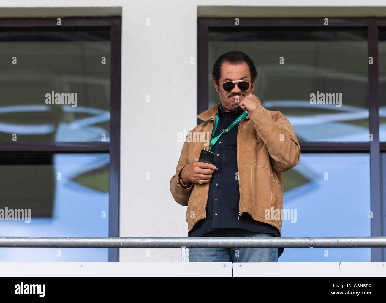 Requisitos De Tamaã±o Fotos e Imágenes de stock - Alamy