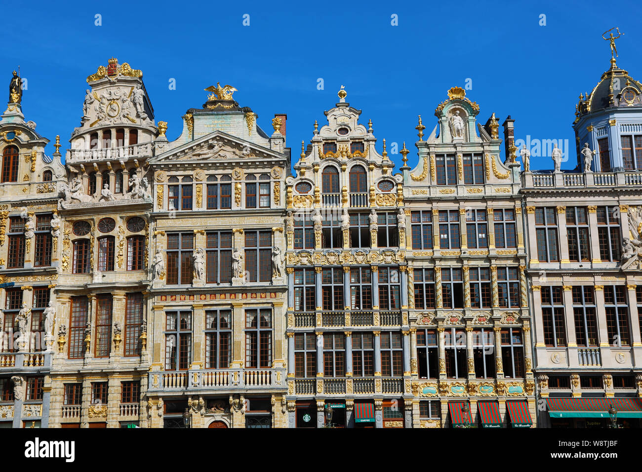 Los edificios de la Grand Place o Grote Markt, Bruselas, Bélgica Foto de stock