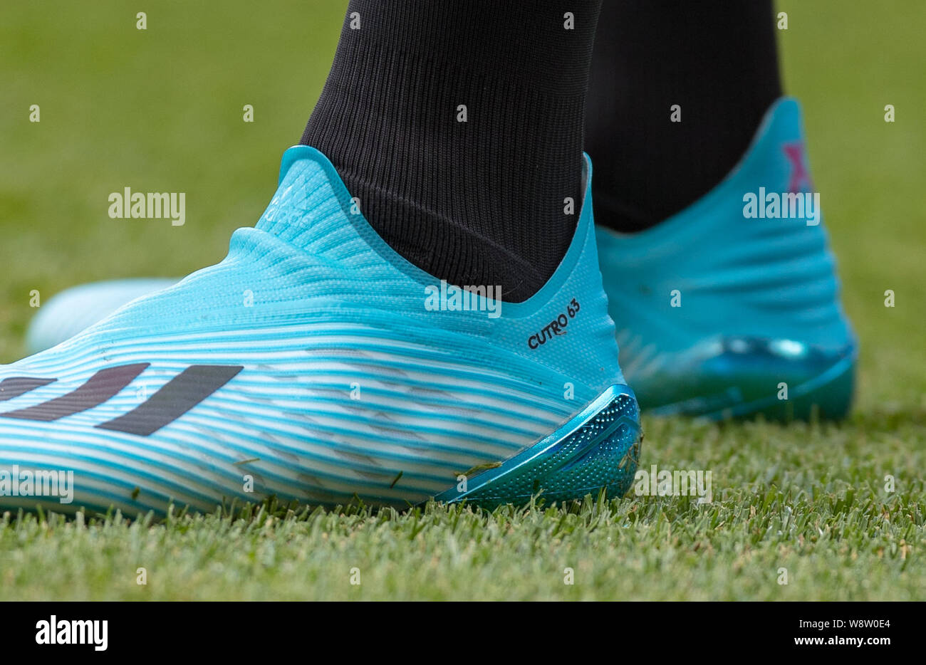 Leicester, Reino Unido. 11 Aug, 2019. Las botas de fútbol Adidas x de  Patrick Cutrone de Lobos mostrando CUTRO 63 durante el partido de Liga  Premier entre Leicester City y Wolverhampton Wanderers