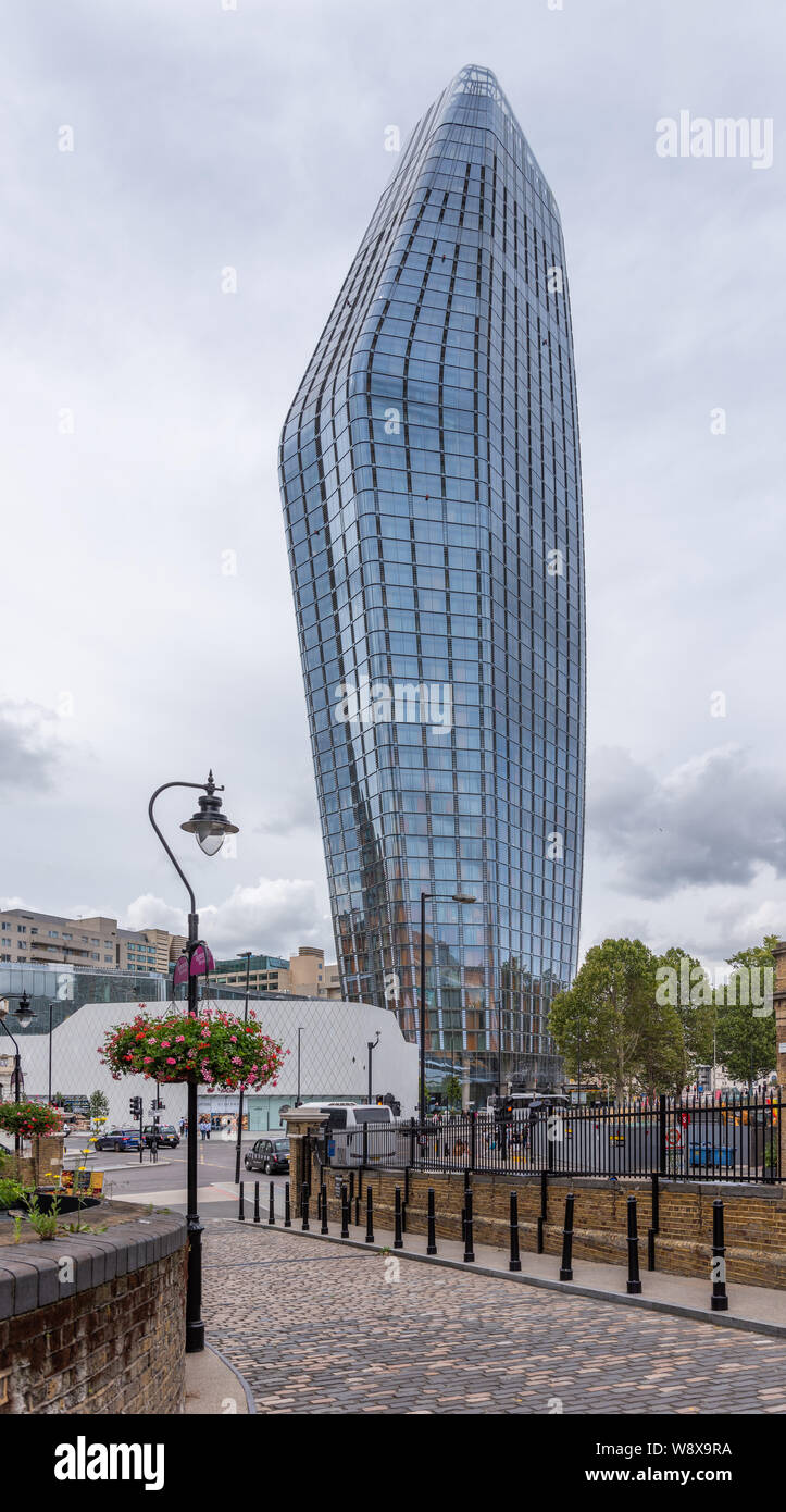 Uno de Blackfriars rascacielos, 1-16 Blackfriars Rd, South Bank, London SE1 9GD. Torre de 170 metros de altura con 274 apartamentos, situado en la orilla sur de Londres Foto de stock