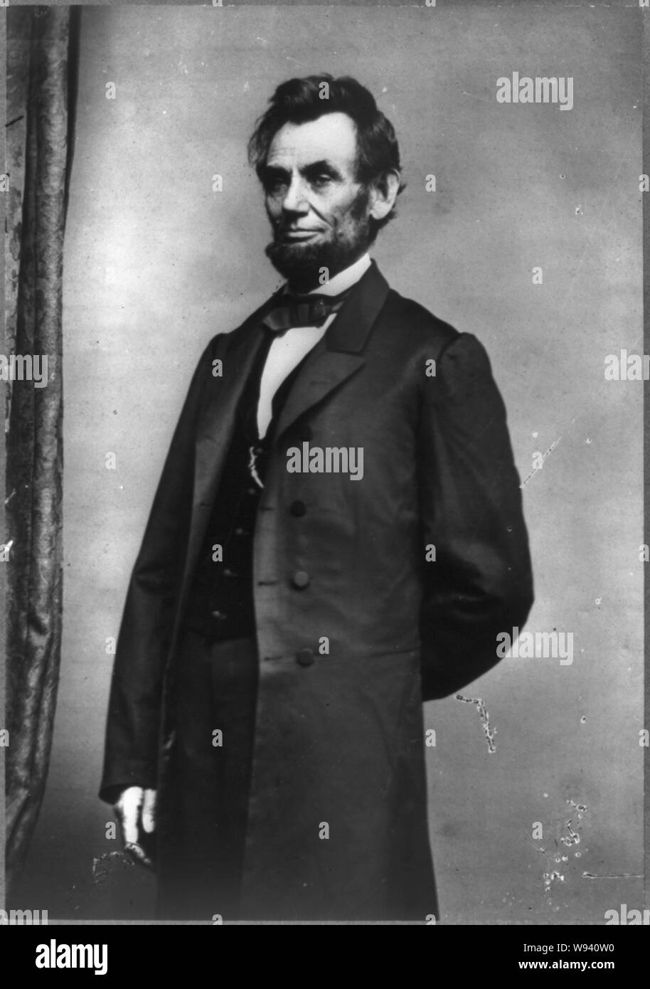 Abraham Lincoln, tres cuartos de longitud vertical, de pie Foto de stock