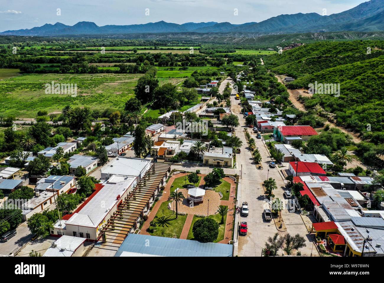Paisaje o vista aérea del municipio de San Felipe de Jesús, Sonora, México. Ubicado en la cuenca