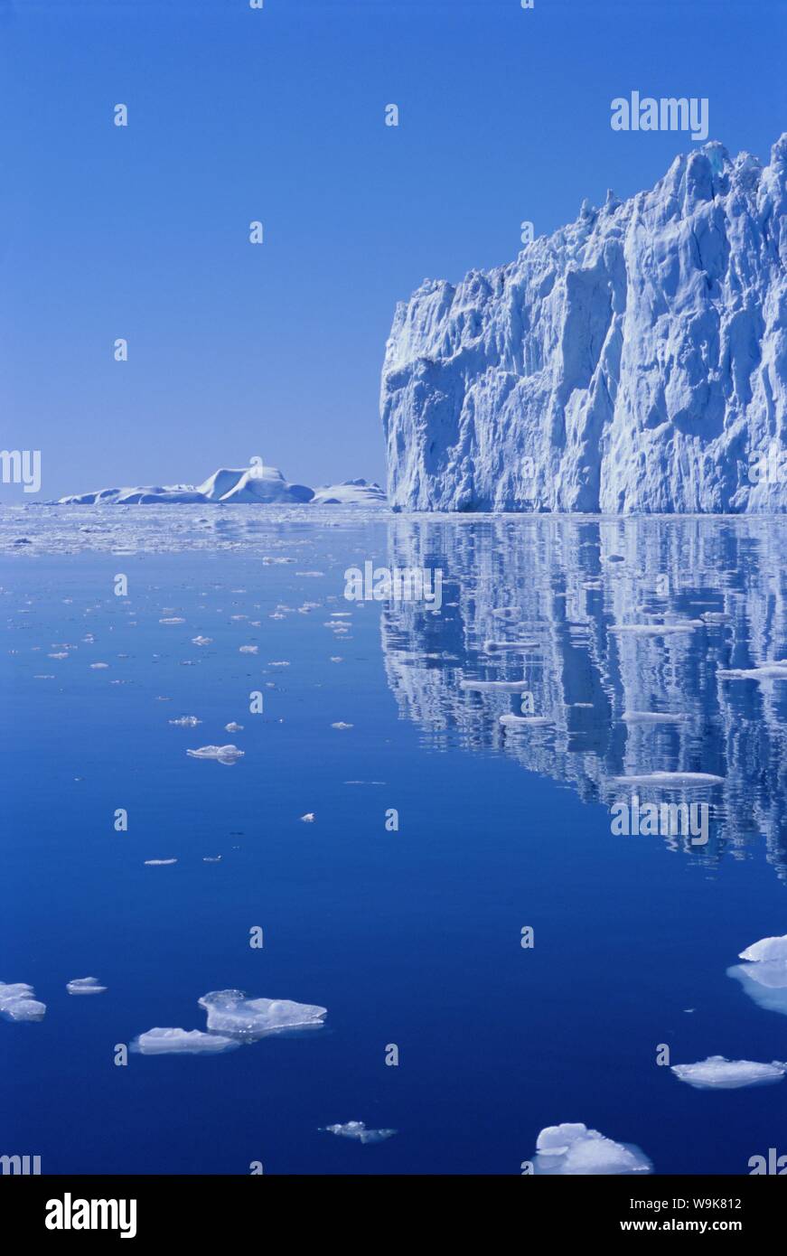 Los icebergs del icefjord, Ilulissat, Bahía de Disko, Groenlandia, las regiones polares Foto de stock