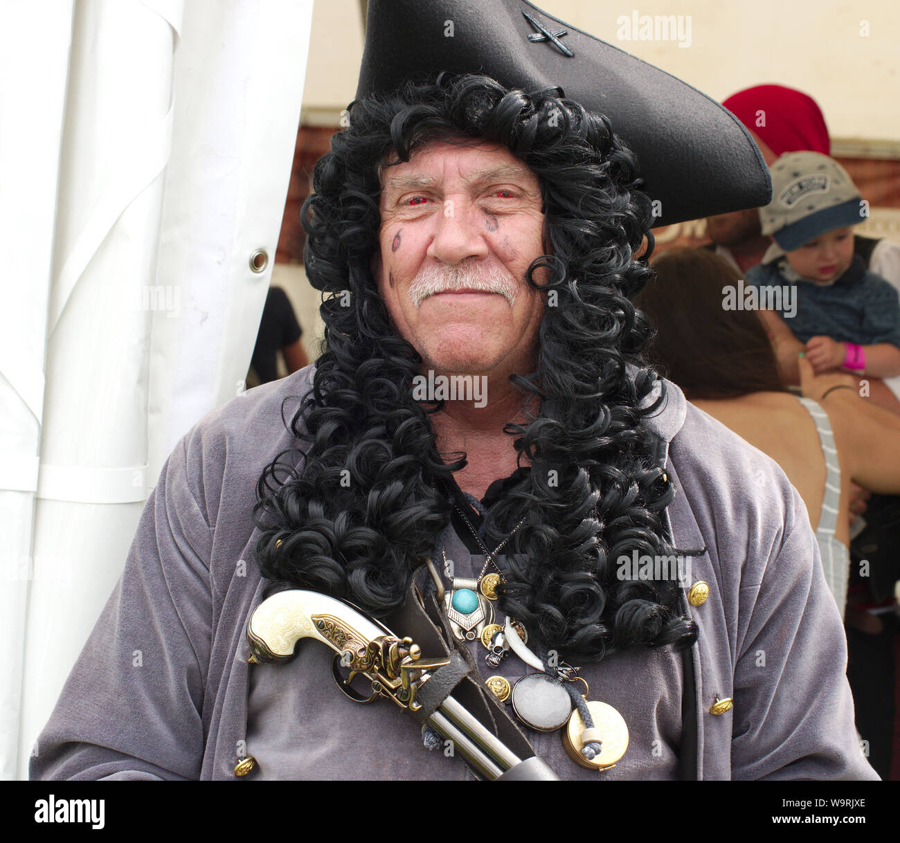 Fantasia masculino de pirata do barba negra - Men's Blackbeard Pirate