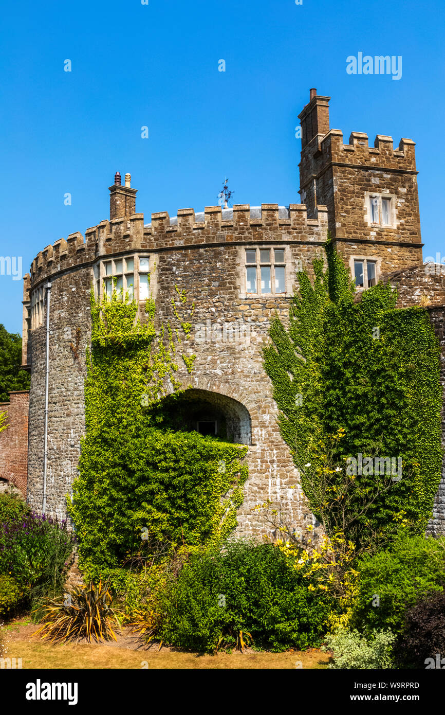 , Kent, Inglaterra, Walmer Walmer Castle y foso Jardín, 30064482 *** título Local *** Foto de stock
