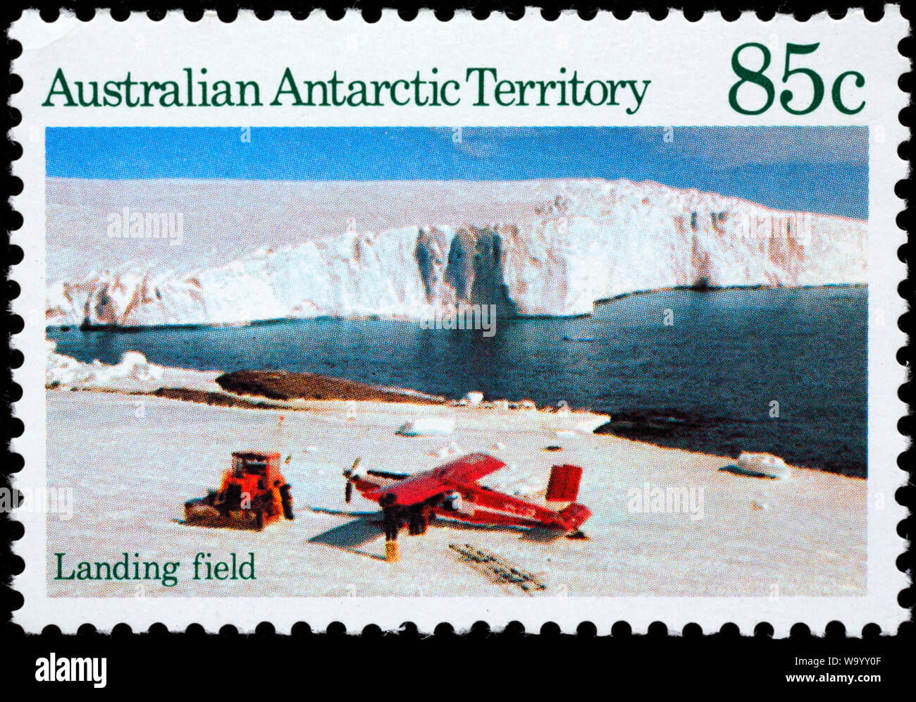 Campo de aterrizaje, Territorio Antártico Australiano, sello, Australia, 1984 Foto de stock