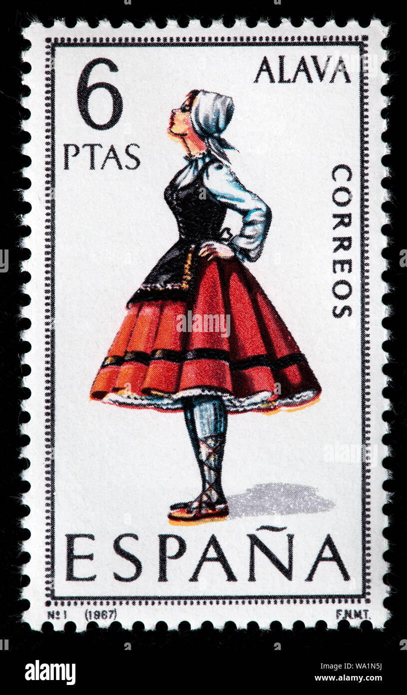 Alava, Álava, País Vasco, mujer de moda tradicional traje regional, sello,  España, 1967 Fotografía de stock - Alamy