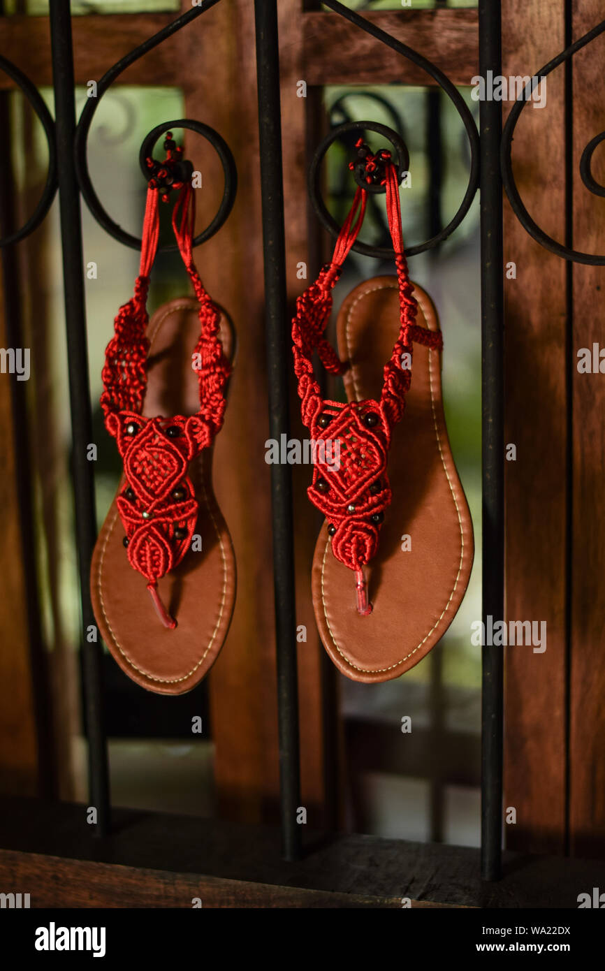 Macrame artesanales sandalias por Amaru Colombia Fotografía de stock - Alamy