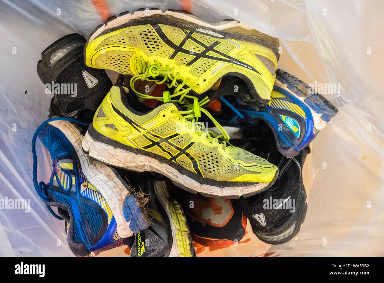 Running shoes cardiff sale