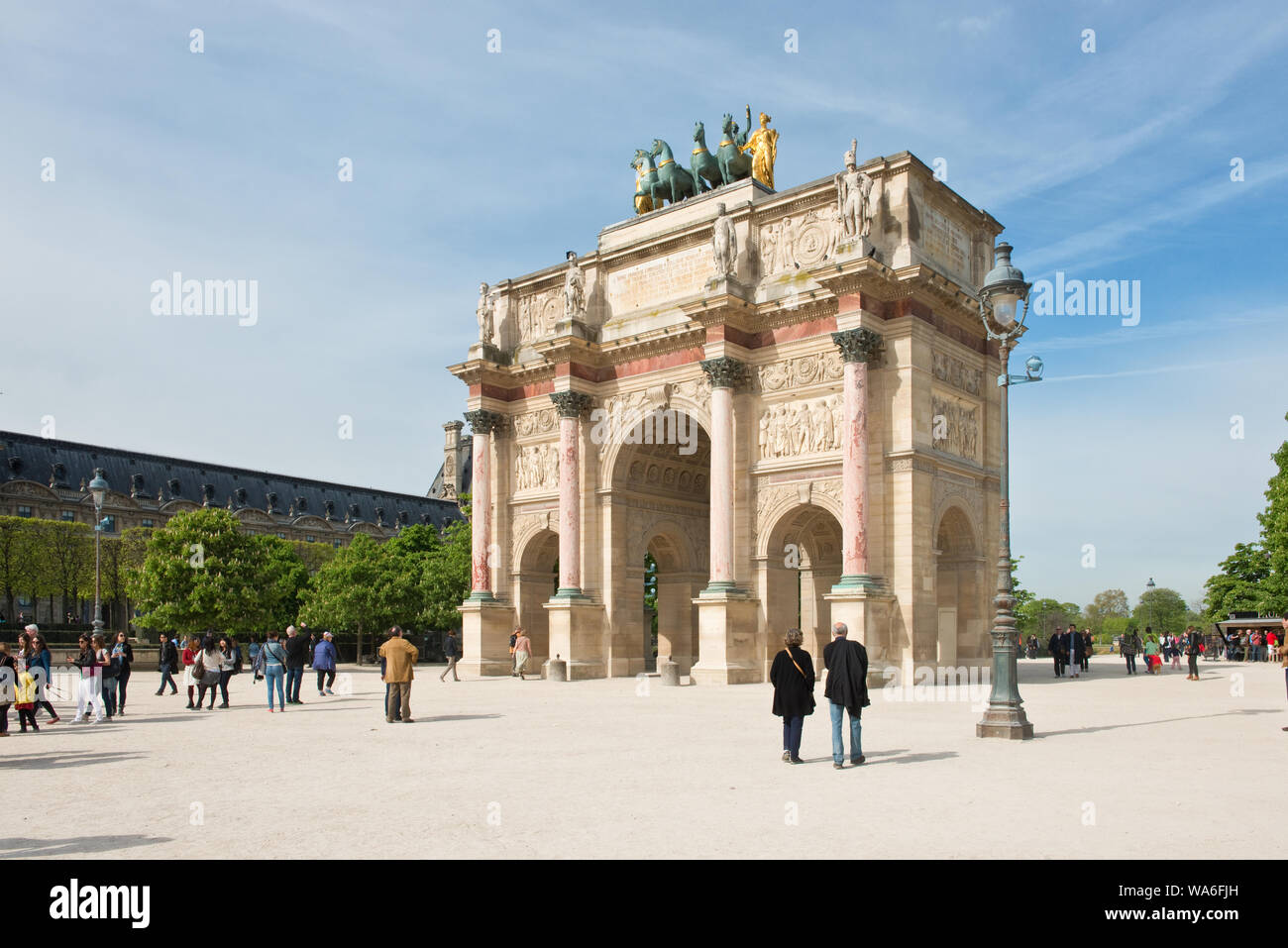 Arc de triomphe du Carrousel. El Palais des Tuileries, Paris, Francia Foto de stock