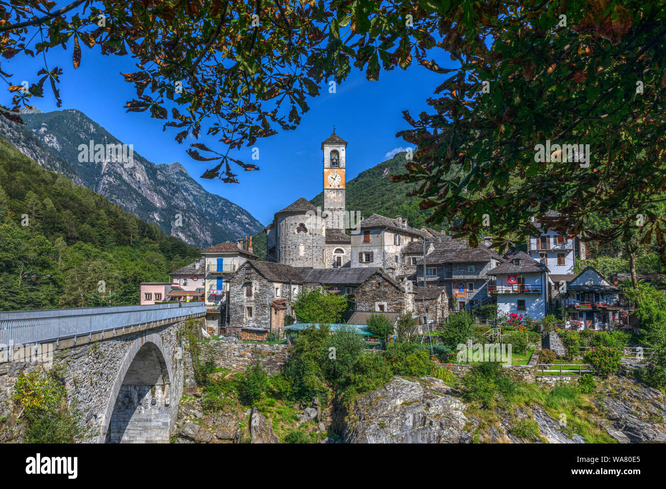 Lavertezzo, Tesino, Suiza, Europa Foto de stock