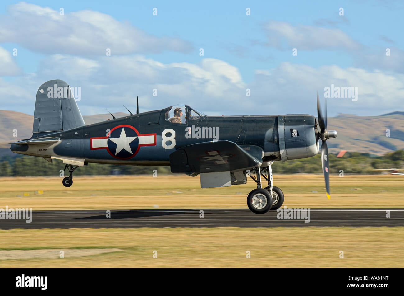 Vought F-4U Corsair avión de combate en alas sobre Wairarapa airshow, capó  aeródromo, Masterton, Nueva Zelanda. Segunda Guerra Mundial Goodyear FG-1  Corsair Fotografía de stock - Alamy