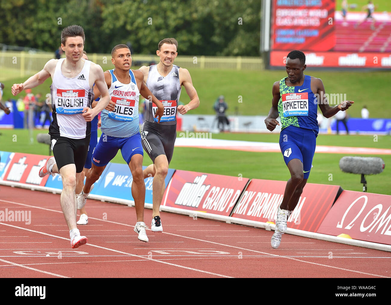 Mark Inglés (Irlanda) gana la carrera de 800m en la Liga de diamante de  Atletismo de la IAAF en el estadio Alexander en Birmingham Fotografía de  stock - Alamy
