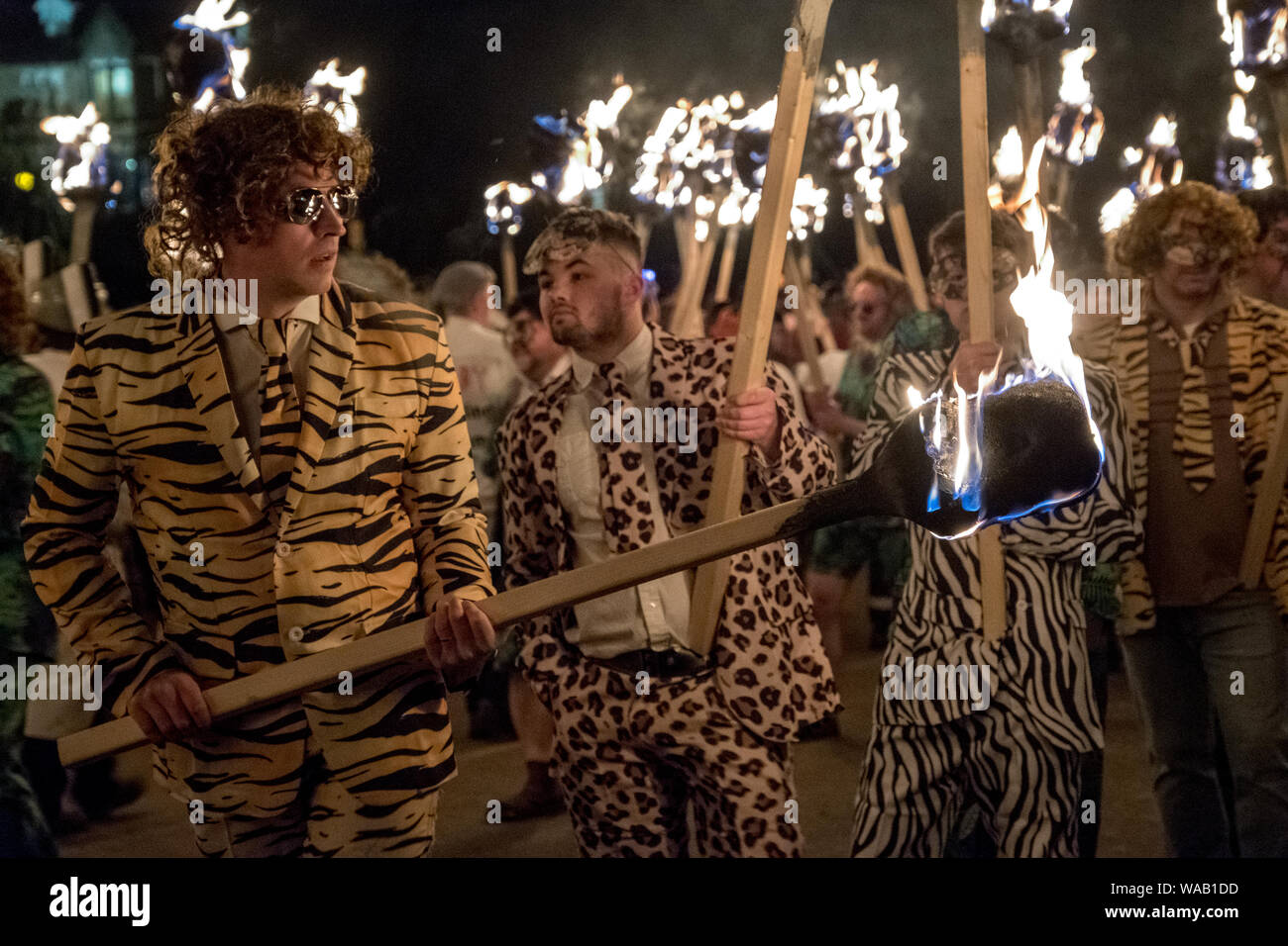 Antorcha De La Procesión Fotos e Imágenes de stock - Alamy