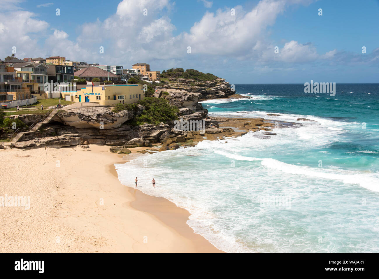 Australia, New South Wales, Sydney. Playas Orientales, Bondi de Coogee caminata costera. Tamarama Beach Foto de stock