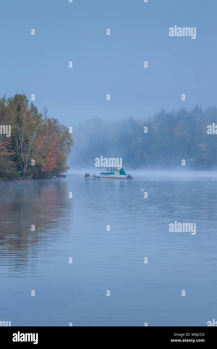Lago lac mercier fotografías e imágenes de alta resolución Alamy