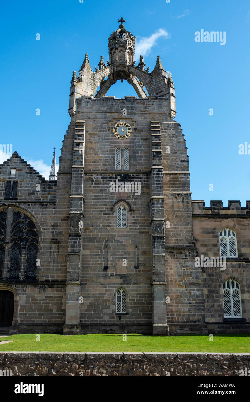 Corona la torre de la capilla de King's College, Universidad de Aberdeen, Old Aberdeen, Aberdeen, Escocia, Reino Unido Foto de stock
