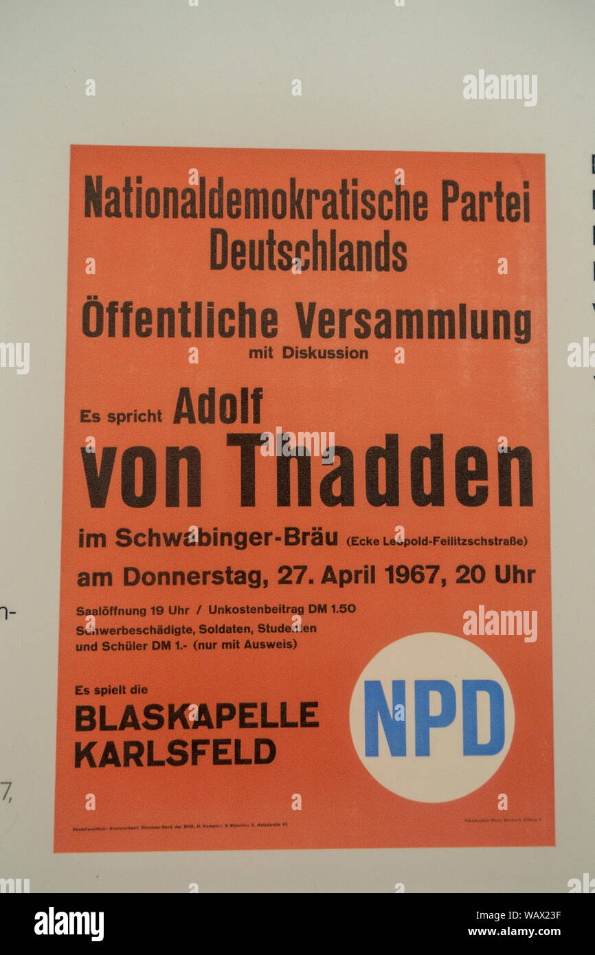Ala derecha NPD póster a partir de 27 de abril de 1967, NS-Dokumentationszentrum München, Munich, Alemania. Foto de stock
